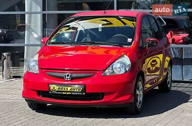 Хэтчбек Honda Jazz 2005 в 