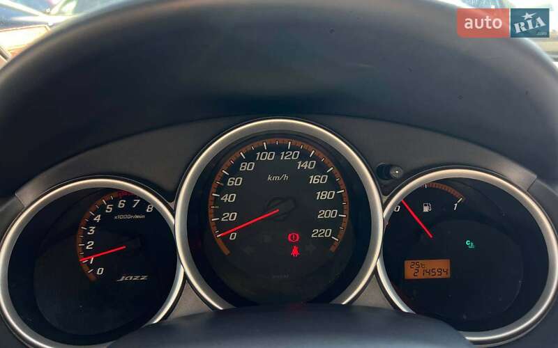 Хэтчбек Honda Jazz 2005 в Ивано-Франковске