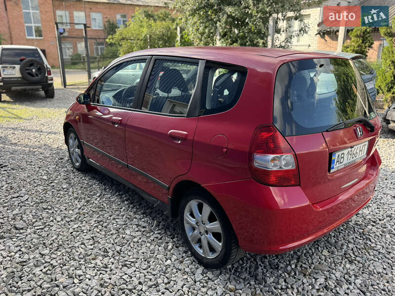 Хэтчбек Honda Jazz 2004 в Бердичеве