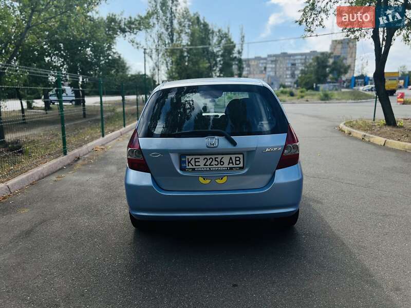 Хэтчбек Honda Jazz 2004 в Кривом Роге
