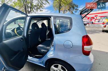 Хэтчбек Honda Jazz 2004 в 