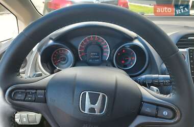 Хэтчбек Honda Jazz 2012 в 