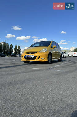 Хэтчбек Honda Jazz 2006 в Киеве
