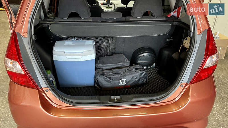 Хэтчбек Honda Jazz 2006 в Киеве фото 11 Хэтчбек Honda Jazz 2006 в Киеве