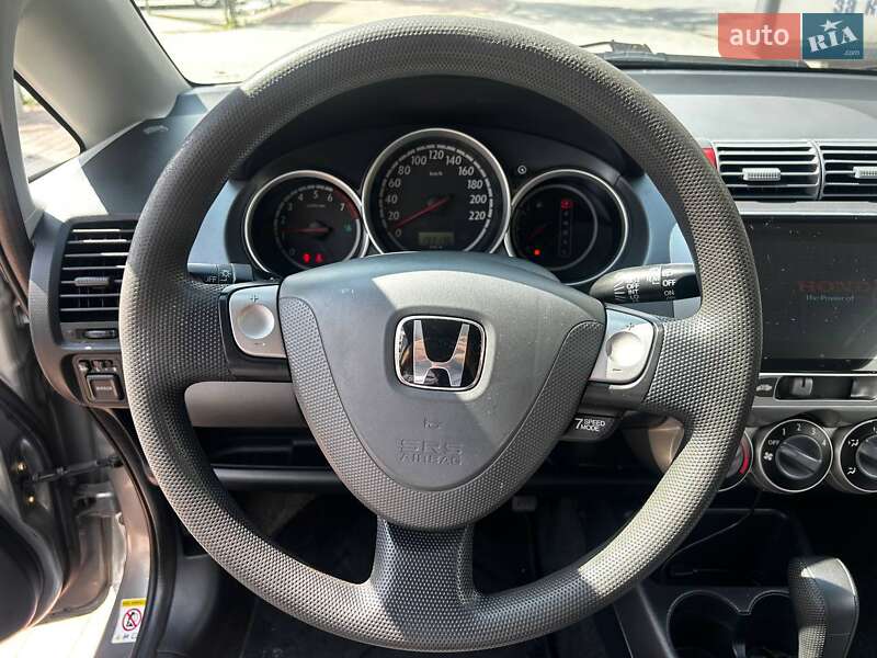 Хэтчбек Honda Jazz 2004 в Тернополе