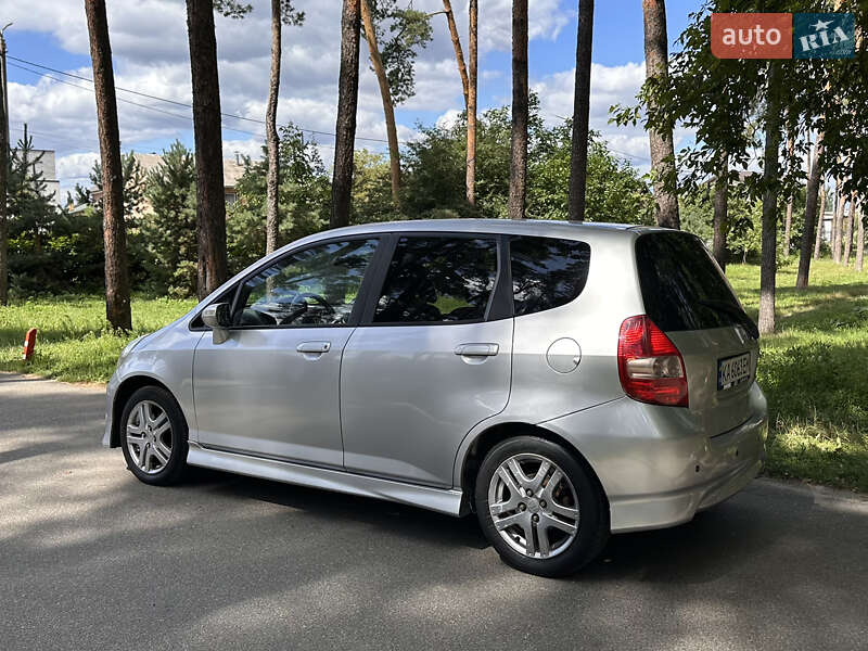 Хетчбек Honda Jazz 2007 в Києві фото 4 Хетчбек Honda Jazz 2007 в Києві