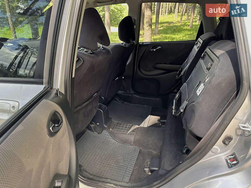 Хетчбек Honda Jazz 2007 в Києві фото 16 Хетчбек Honda Jazz 2007 в Києві