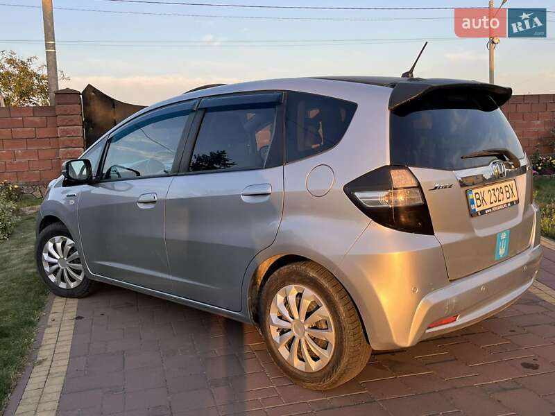 Хэтчбек Honda Jazz 2013 в Сарнах