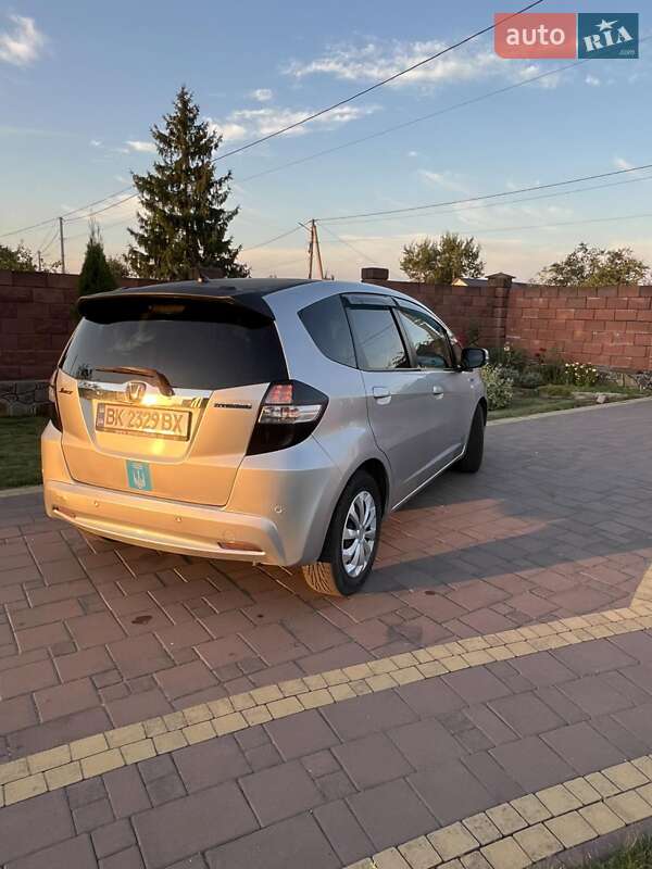 Хэтчбек Honda Jazz 2013 в Сарнах