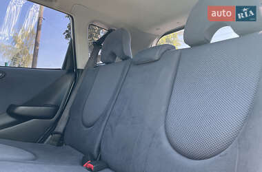 Хэтчбек Honda Jazz 2006 в 