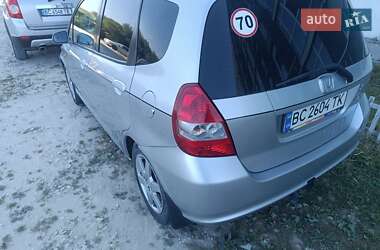 Хэтчбек Honda Jazz 2002 в 