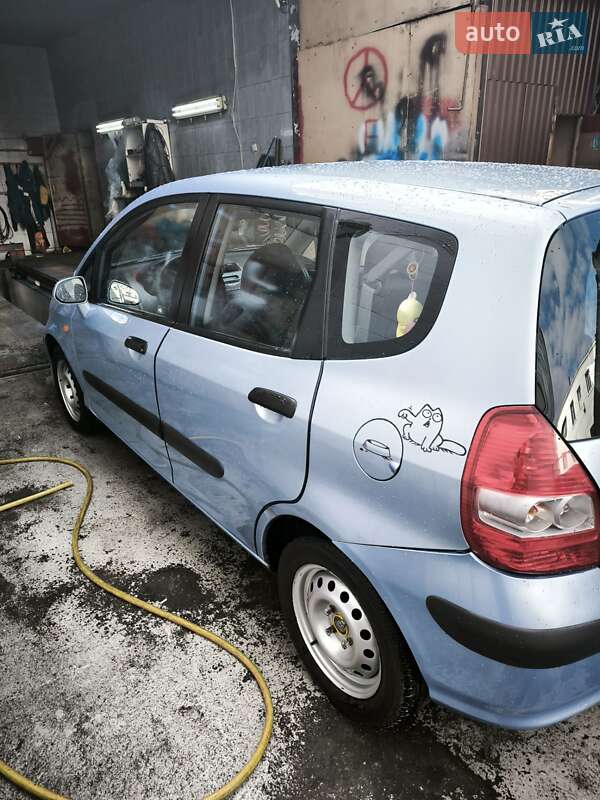 Хэтчбек Honda Jazz 2002 в Киеве фото 3 Хэтчбек Honda Jazz 2002 в Киеве