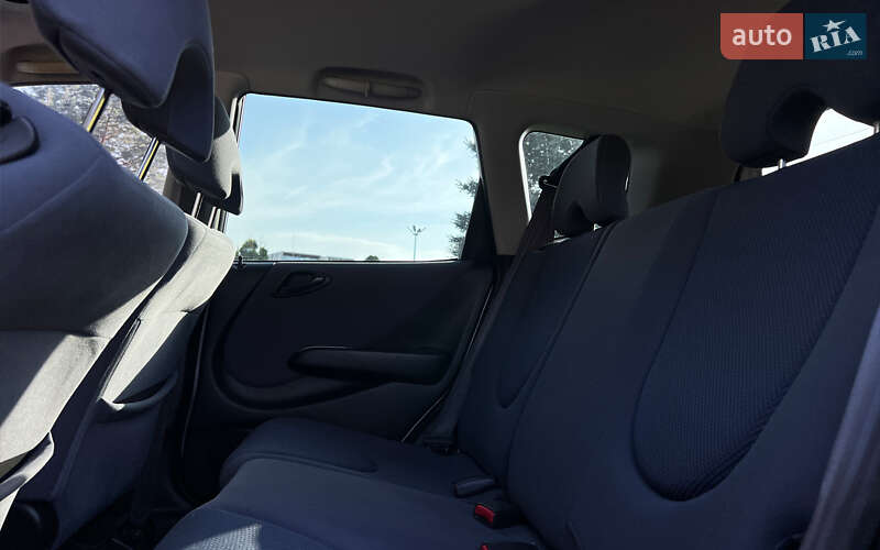 Хэтчбек Honda Jazz 2002 в Львове