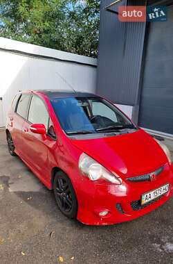 Хетчбек Honda Jazz 2006 в 