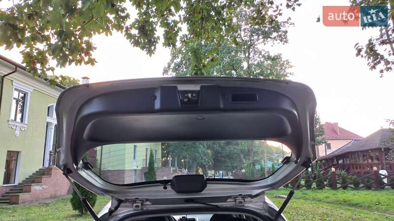 Хэтчбек Honda Jazz 2005 в Жидачове