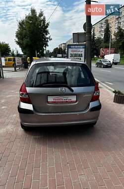 Хетчбек Honda Jazz 2004 в 