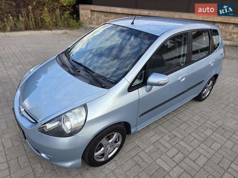 Хэтчбек Honda Jazz 2007 в Запорожье