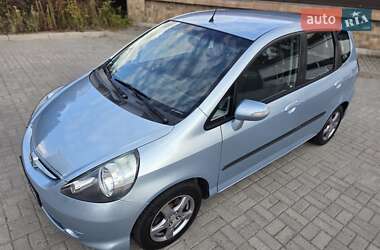 Хэтчбек Honda Jazz 2007 в 