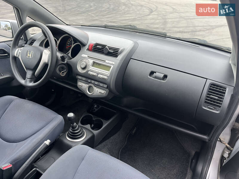 Хэтчбек Honda Jazz 2007 в Киеве