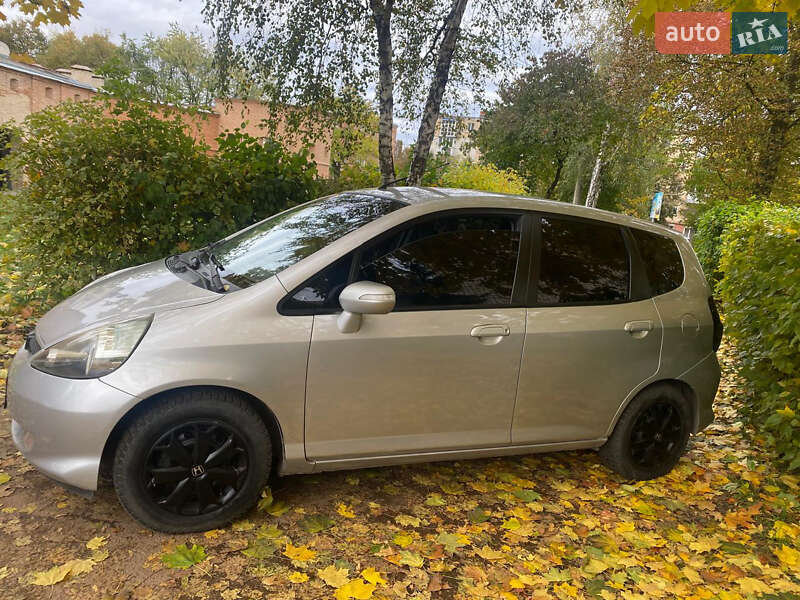 Хэтчбек Honda Jazz 2005 в Бердичеве