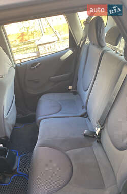 Хетчбек Honda Jazz 2006 в  фото 6 Хетчбек Honda Jazz 2006 в