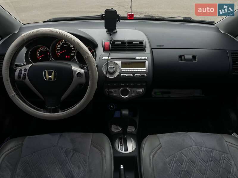 Хэтчбек Honda Jazz 2008 в Николаеве