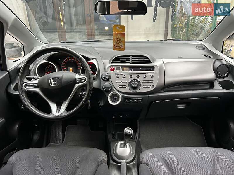 Хетчбек Honda Jazz 2009 в Рівному