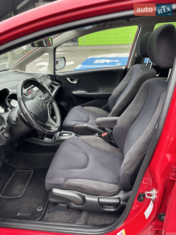 Хэтчбек Honda Jazz 2012 в Киеве