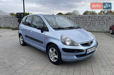Хетчбек Honda Jazz 2002 в Ужгороді