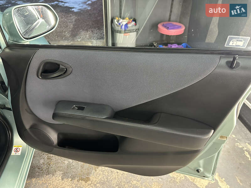 Хетчбек Honda Jazz 2002 в Львові фото 17 Хетчбек Honda Jazz 2002 в Львові