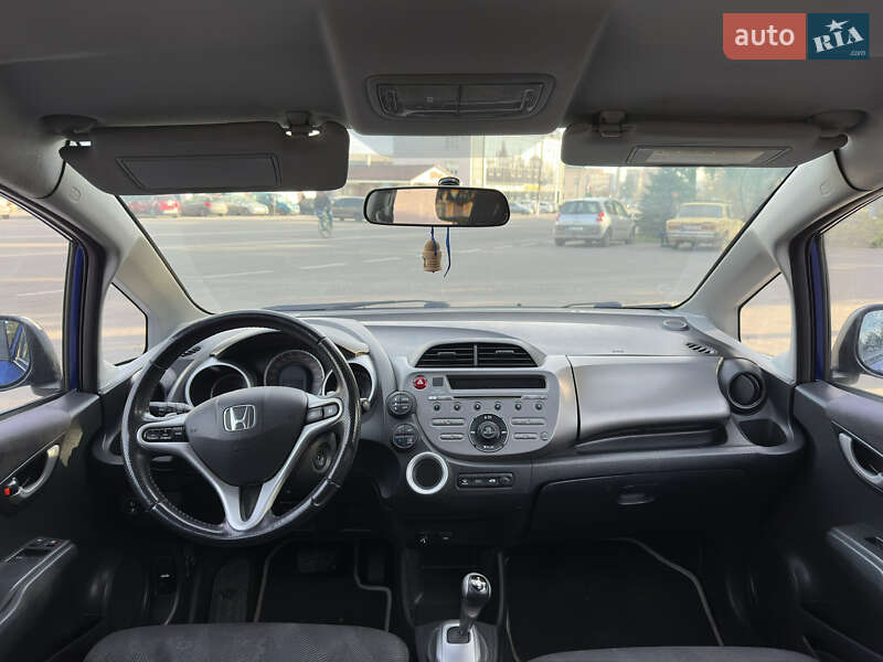 Хэтчбек Honda Jazz 2011 в Калиновке фото 16 Хэтчбек Honda Jazz 2011 в Калиновке