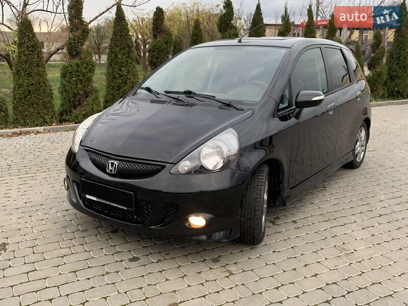 Хетчбек Honda Jazz 2007 в Іллінцях