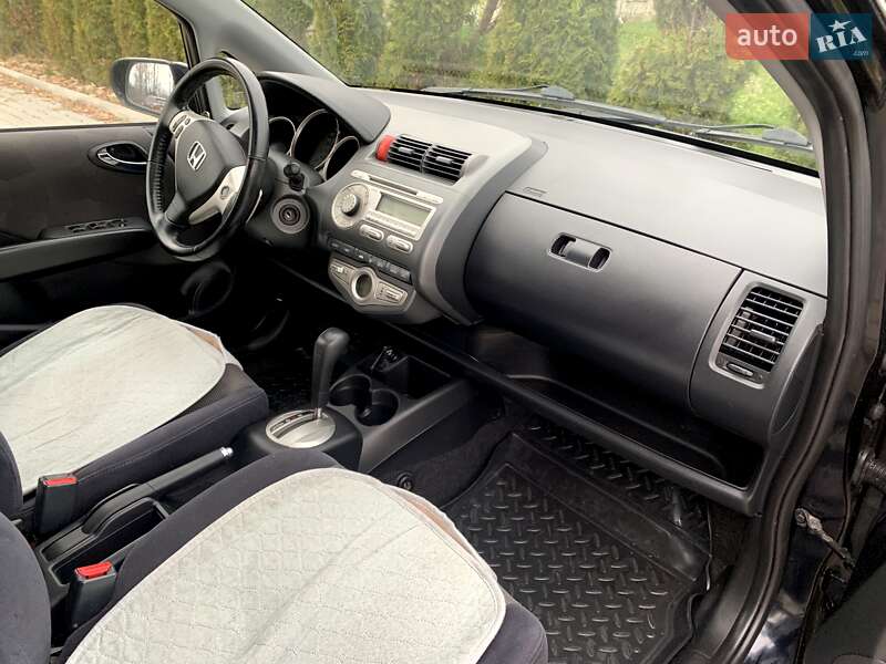 Хетчбек Honda Jazz 2007 в Іллінцях