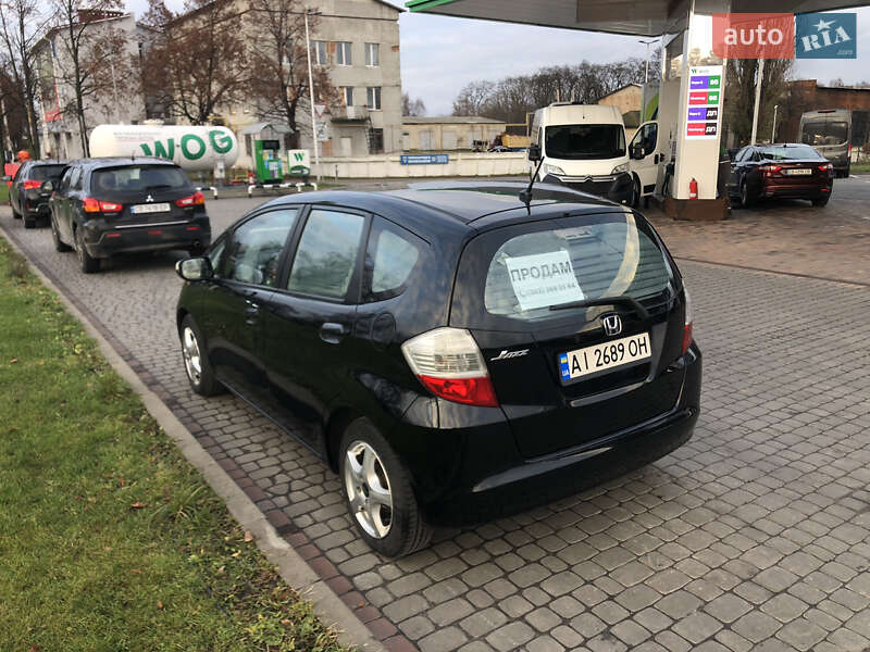 Хэтчбек Honda Jazz 2009 в Чернигове