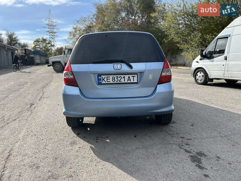 Хетчбек Honda Jazz 2002 в Дніпрі