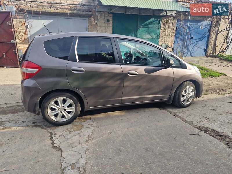 Хетчбек Honda Jazz 2012 в Білгороді-Дністровському