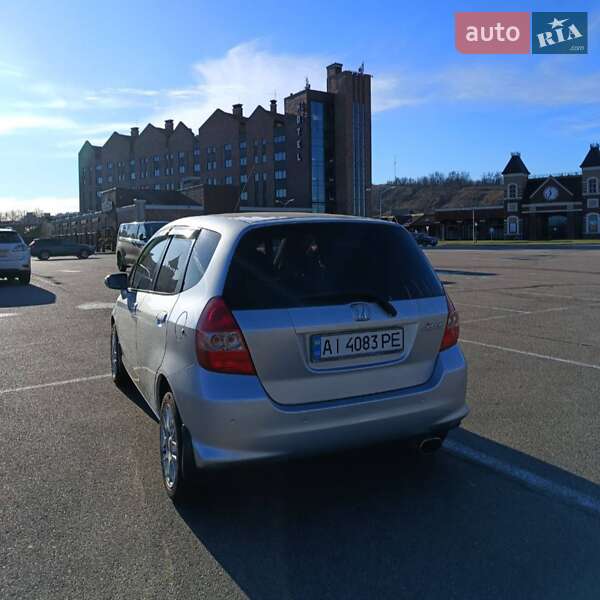 Хэтчбек Honda Jazz 2005 в Киеве фото 5 Хэтчбек Honda Jazz 2005 в Киеве
