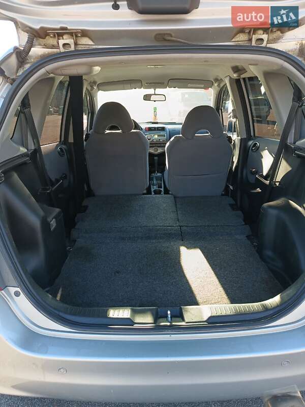 Хэтчбек Honda Jazz 2005 в Киеве фото 11 Хэтчбек Honda Jazz 2005 в Киеве