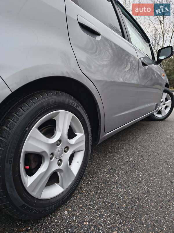 Хэтчбек Honda Jazz 2009 в Горишних Плавнях фото 15 Хэтчбек Honda Jazz 2009 в Горишних Плавнях