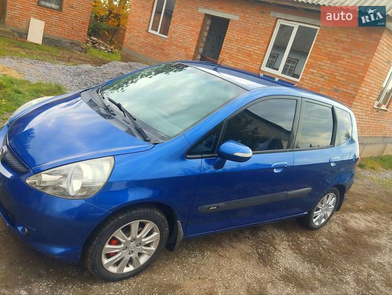 Хетчбек Honda Jazz 2005 в Іванові