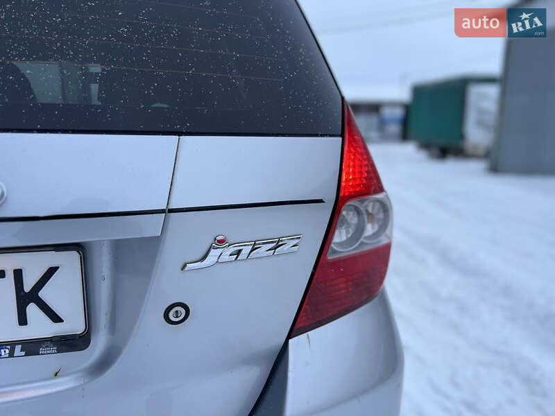 Хэтчбек Honda Jazz 2002 в Жовкве