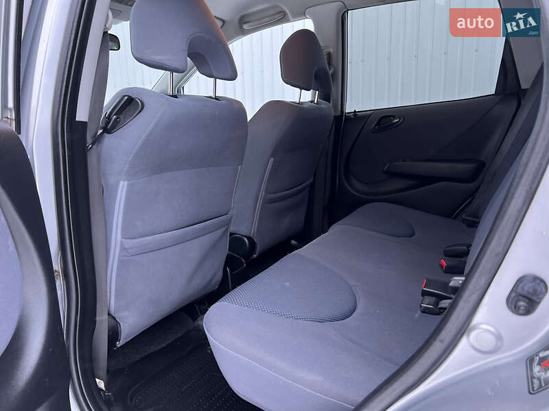 Хэтчбек Honda Jazz 2002 в Жовкве