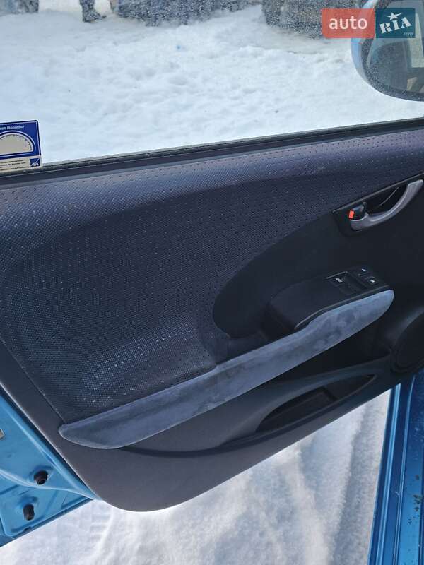 Хэтчбек Honda Jazz 2010 в Киеве