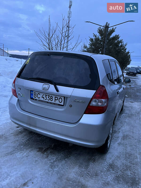 Хэтчбек Honda Jazz 2003 в Львове