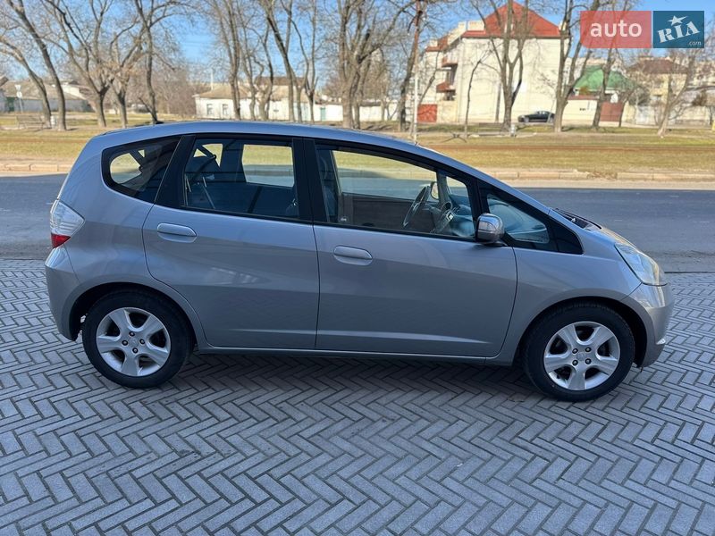 Хэтчбек Honda Jazz 2010 в Николаеве