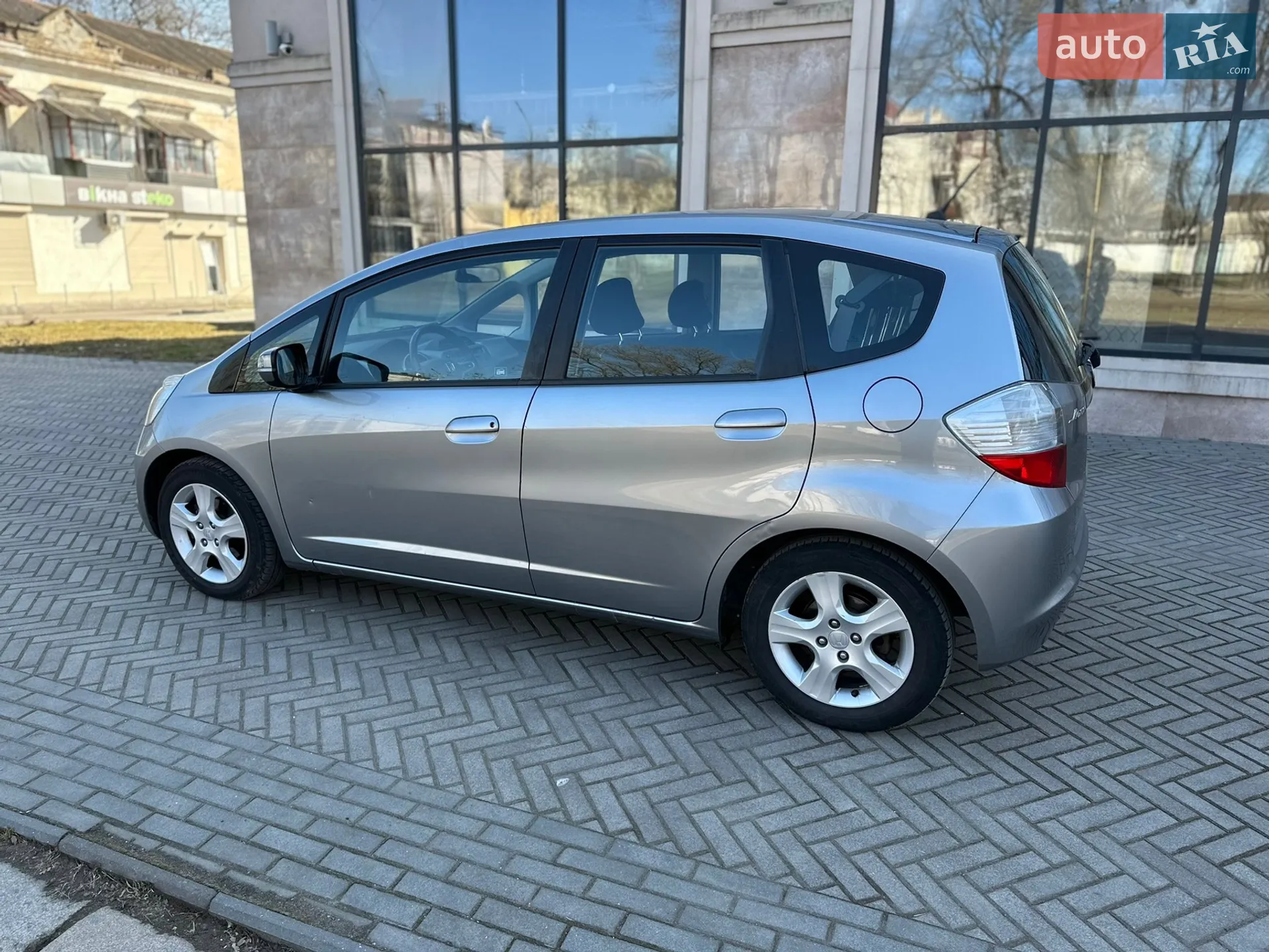 2010 Honda Jazz - мініатюра 12