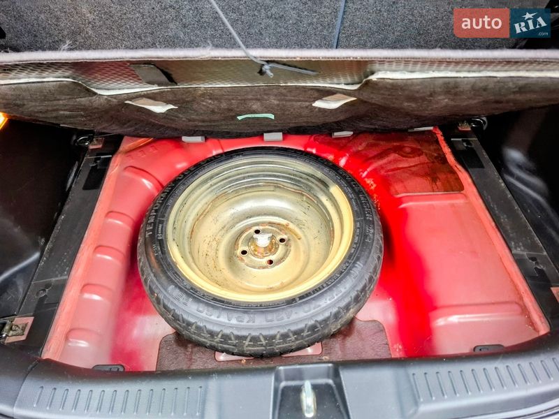 Хэтчбек Honda Jazz 2004 в Черкассах