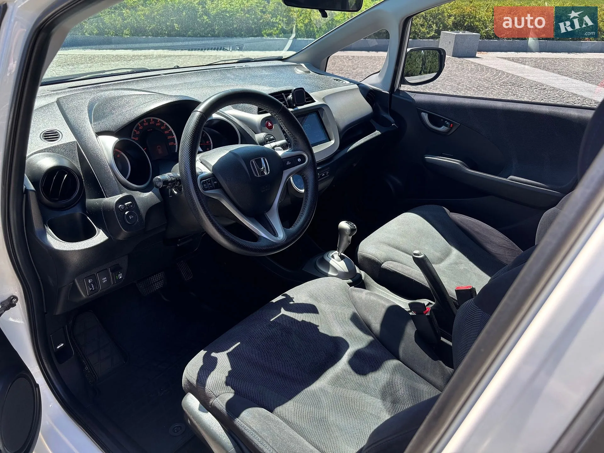 2010 Honda Jazz - мініатюра 10