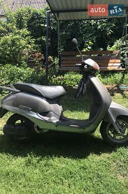 Мопеди Honda Lead 100 1999 в Хоролі