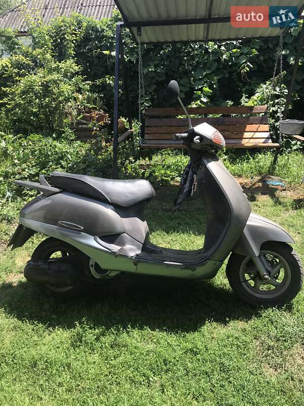 Мопеди Honda Lead 100 1999 в Хоролі